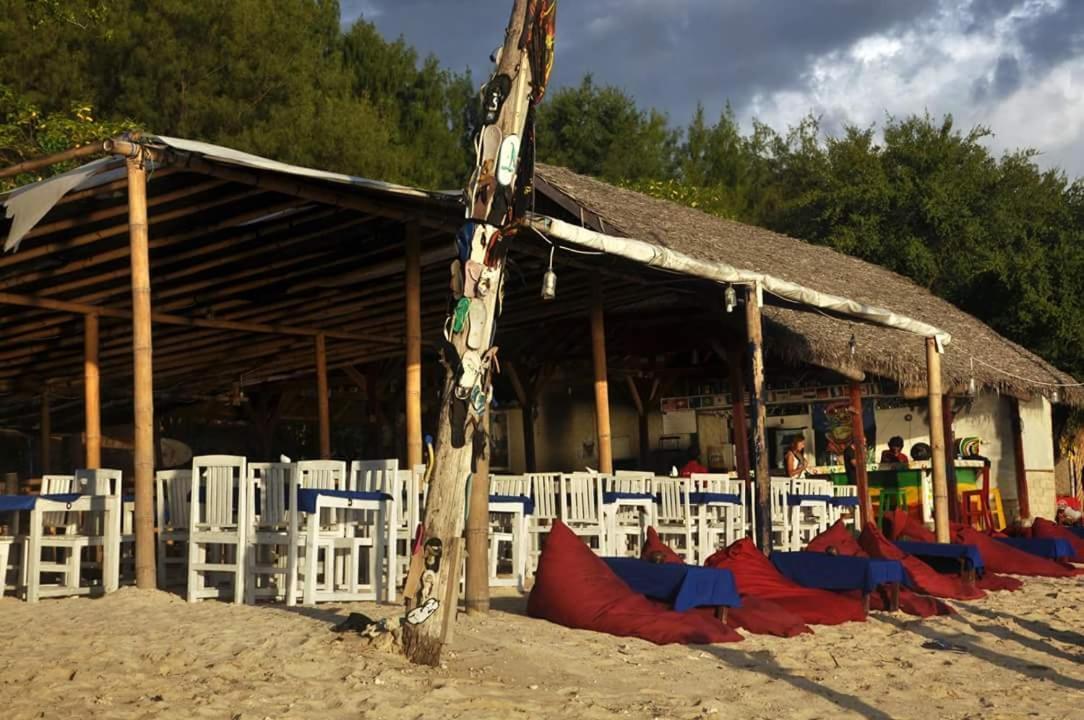 Sasak Island Bungalows Gili Meno Exterior foto